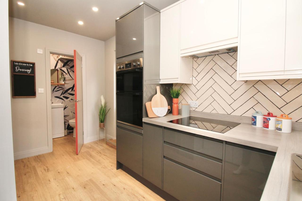 Xxhot Tubxx 4Bed Semi, Sleeps 8, 2 Bathrooms Blackpool Ngoại thất bức ảnh