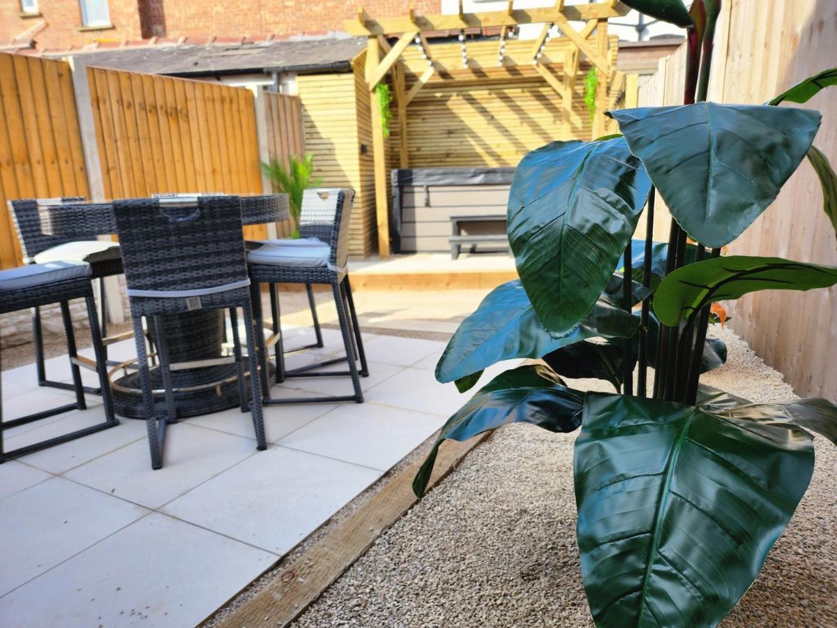 Xxhot Tubxx 4Bed Semi, Sleeps 8, 2 Bathrooms Blackpool Ngoại thất bức ảnh